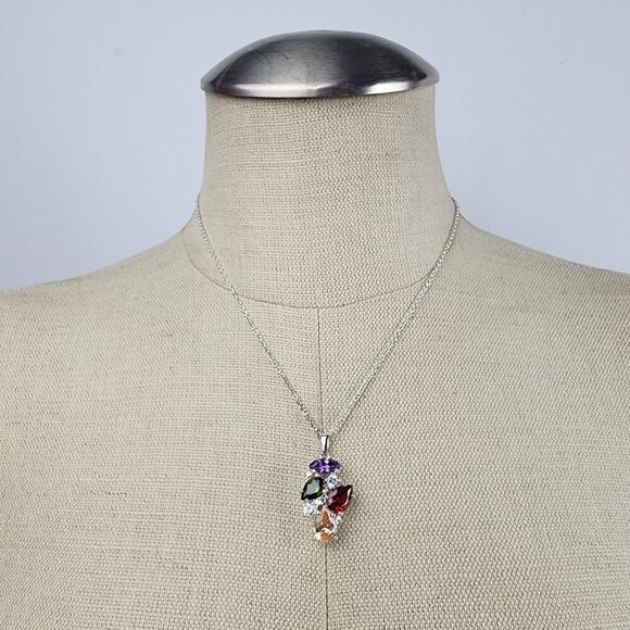 NVC Silver Tone Glass Colored Stone Crystal Pendant Necklace - Picture 1 of 8